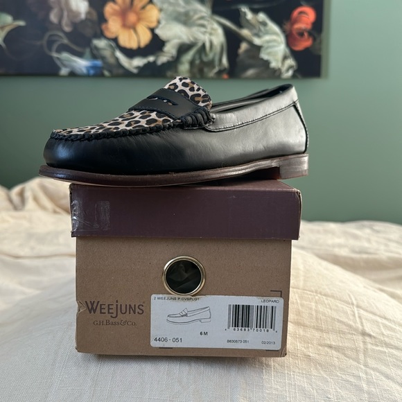 Leopard Loafers - Picture 2 of 5